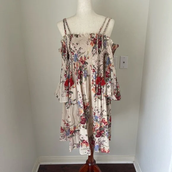 Floral Off-Shoulder Dress - Multicolor - Picture 2 of 5